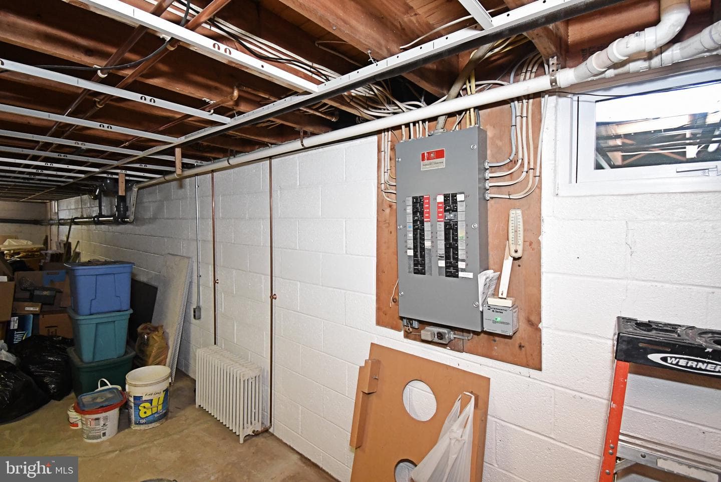 227 W Reliance Road photo 38