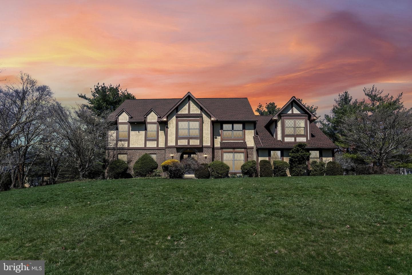 1 Saljon Court
