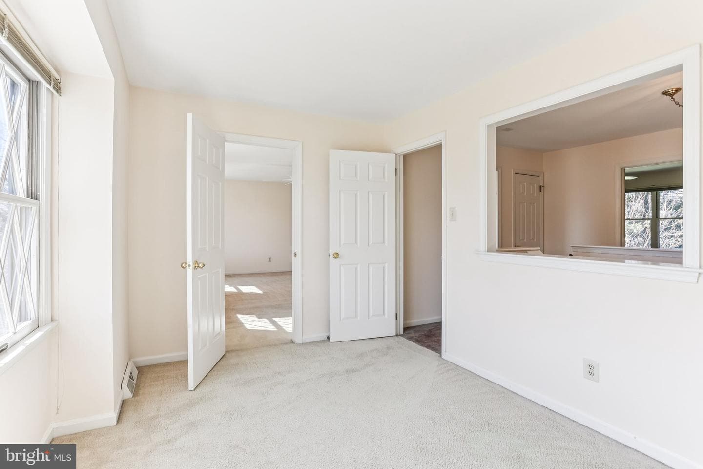 1 Saljon Court photo 36