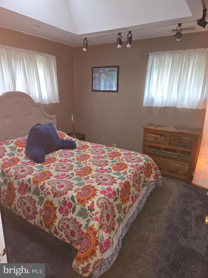 833 Norfolk Road photo 25