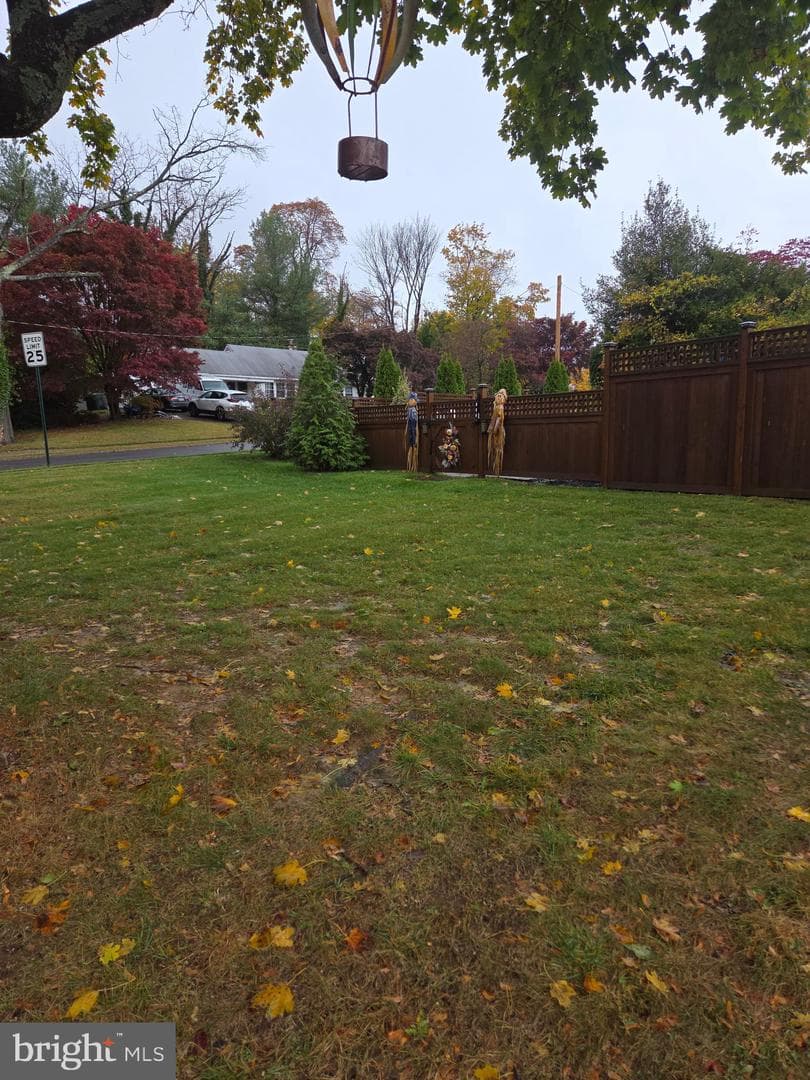 833 Norfolk Road photo 3