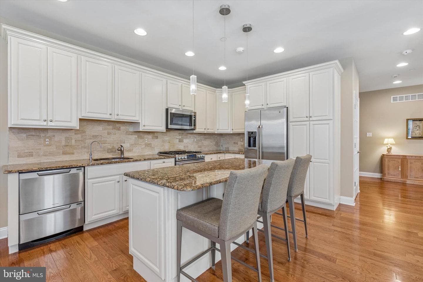 31 Penn Manor Court photo 7