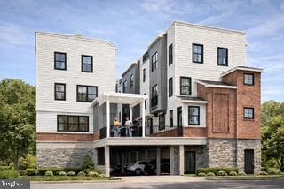 541 E Hector #9, Conshohocken