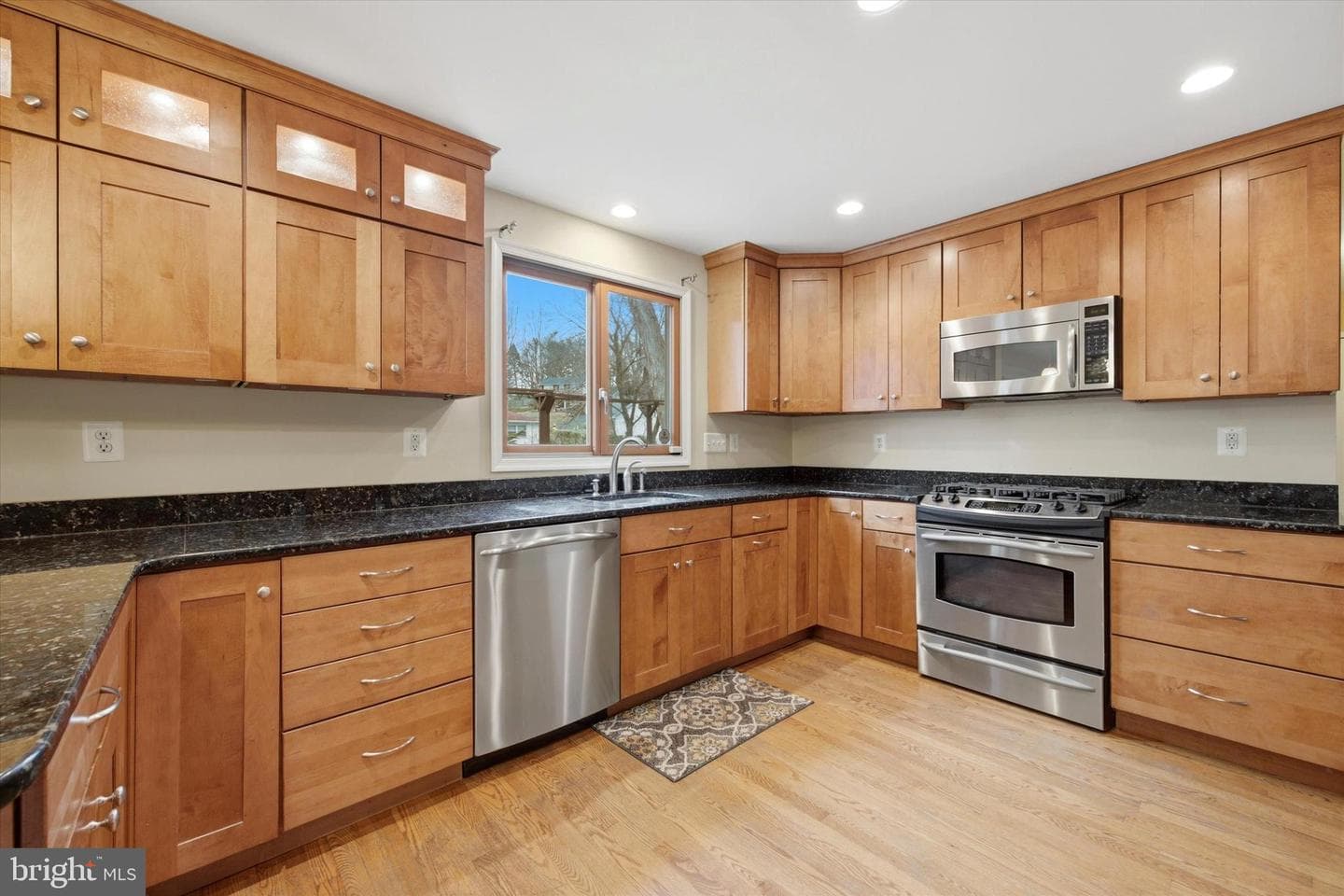 8331 Elliston Drive photo 9