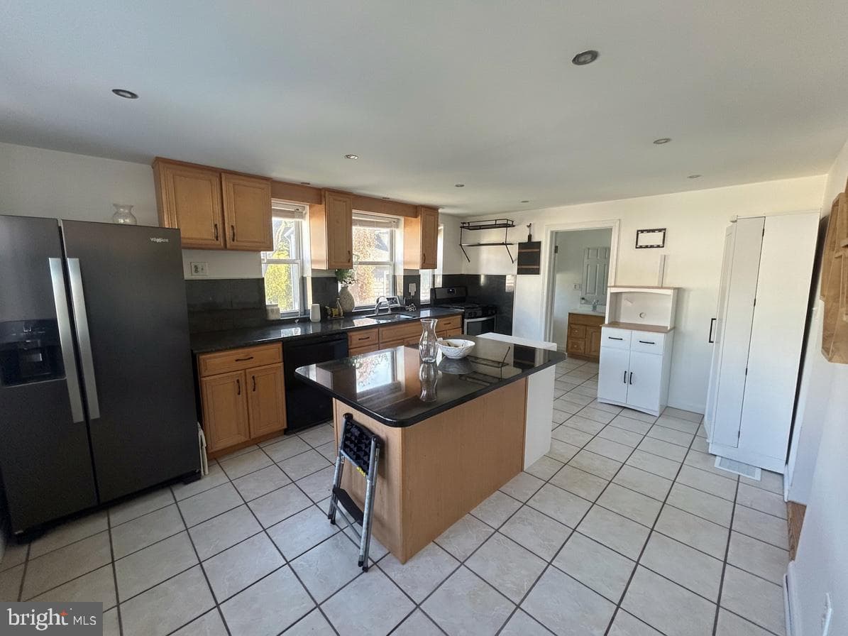 505 Apple Street photo 7