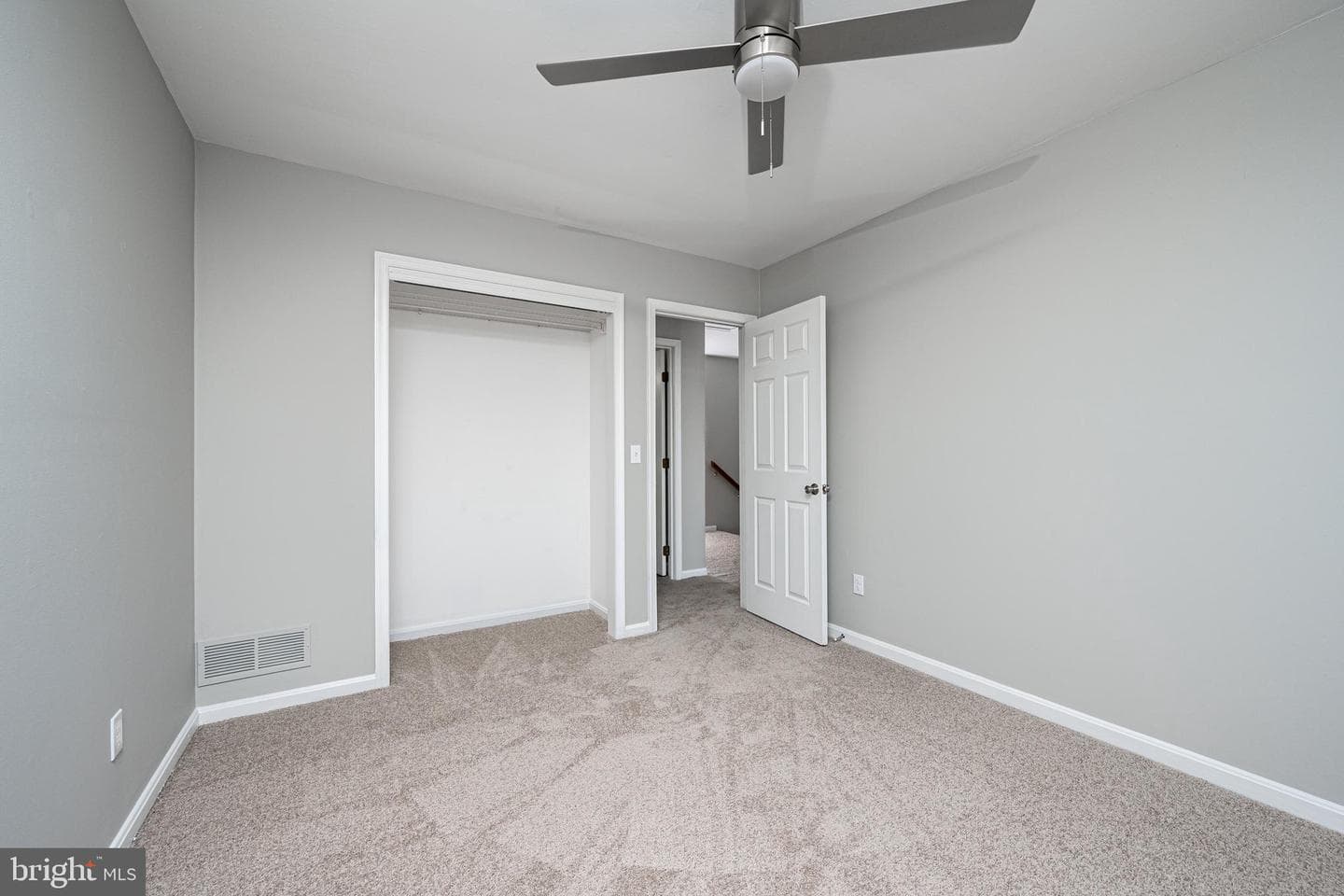 1146 Valley Stream Drive photo 27