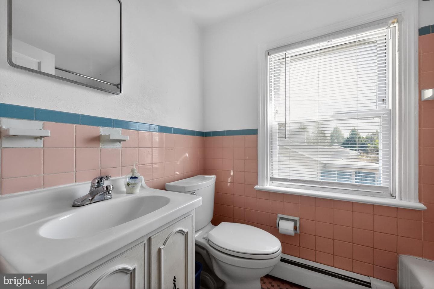 316 E Moreland Avenue photo 13