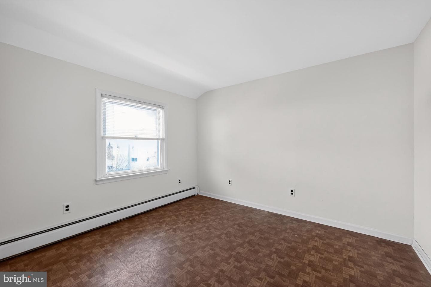 316 E Moreland Avenue photo 25