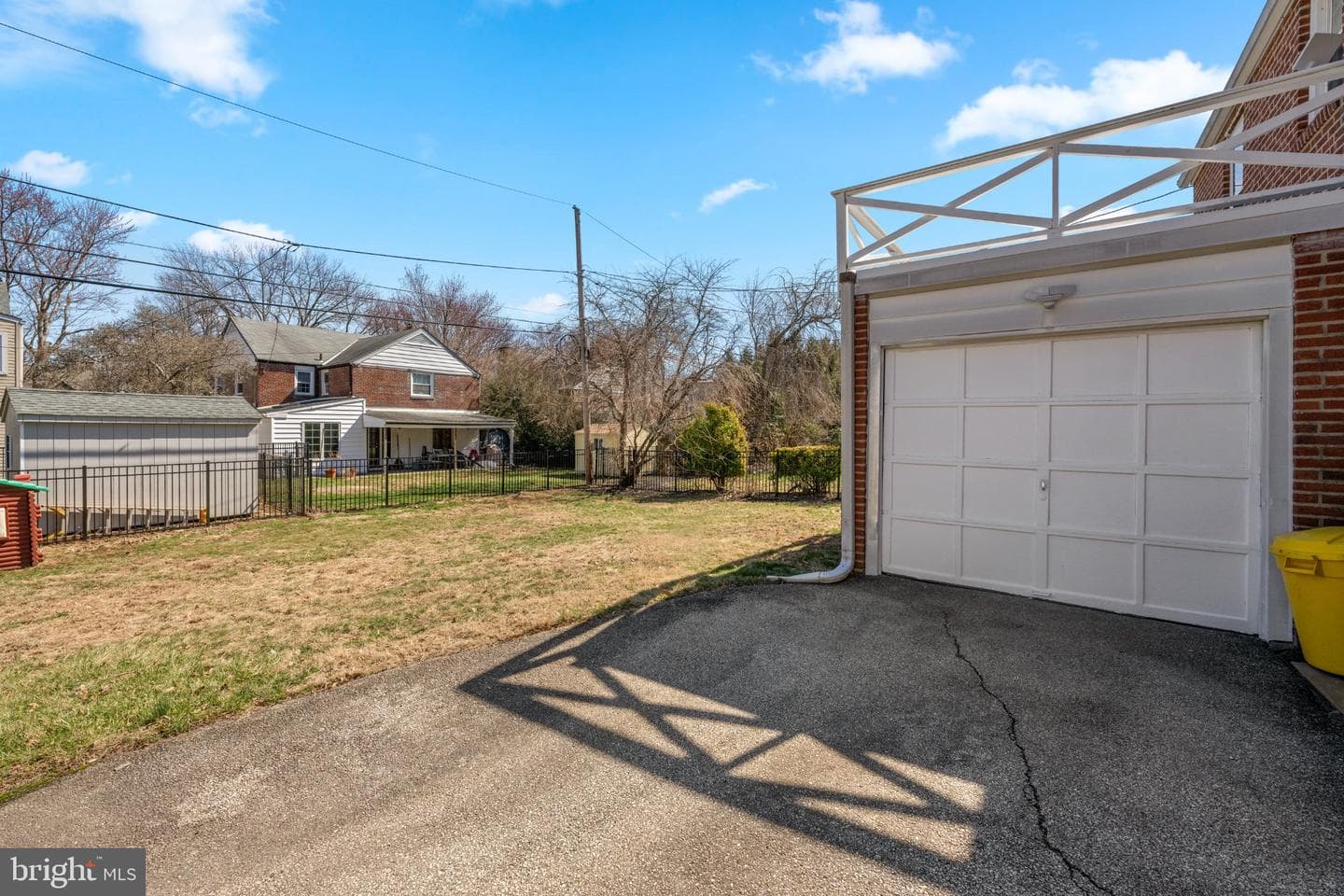 607 Latham Drive photo 30