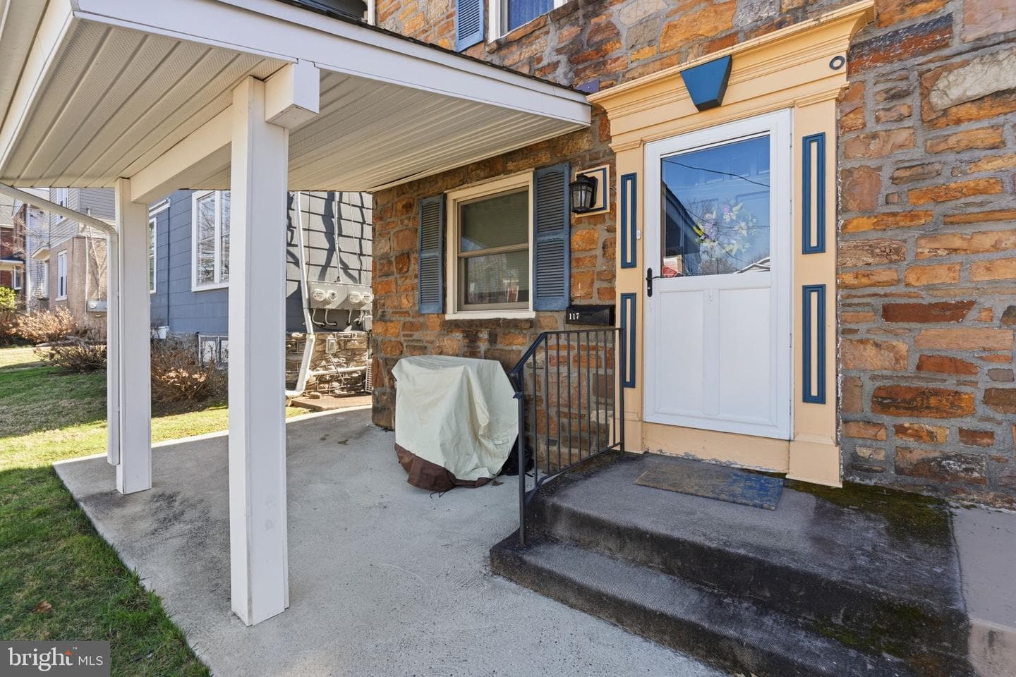 117 W 11th Avenue photo 5