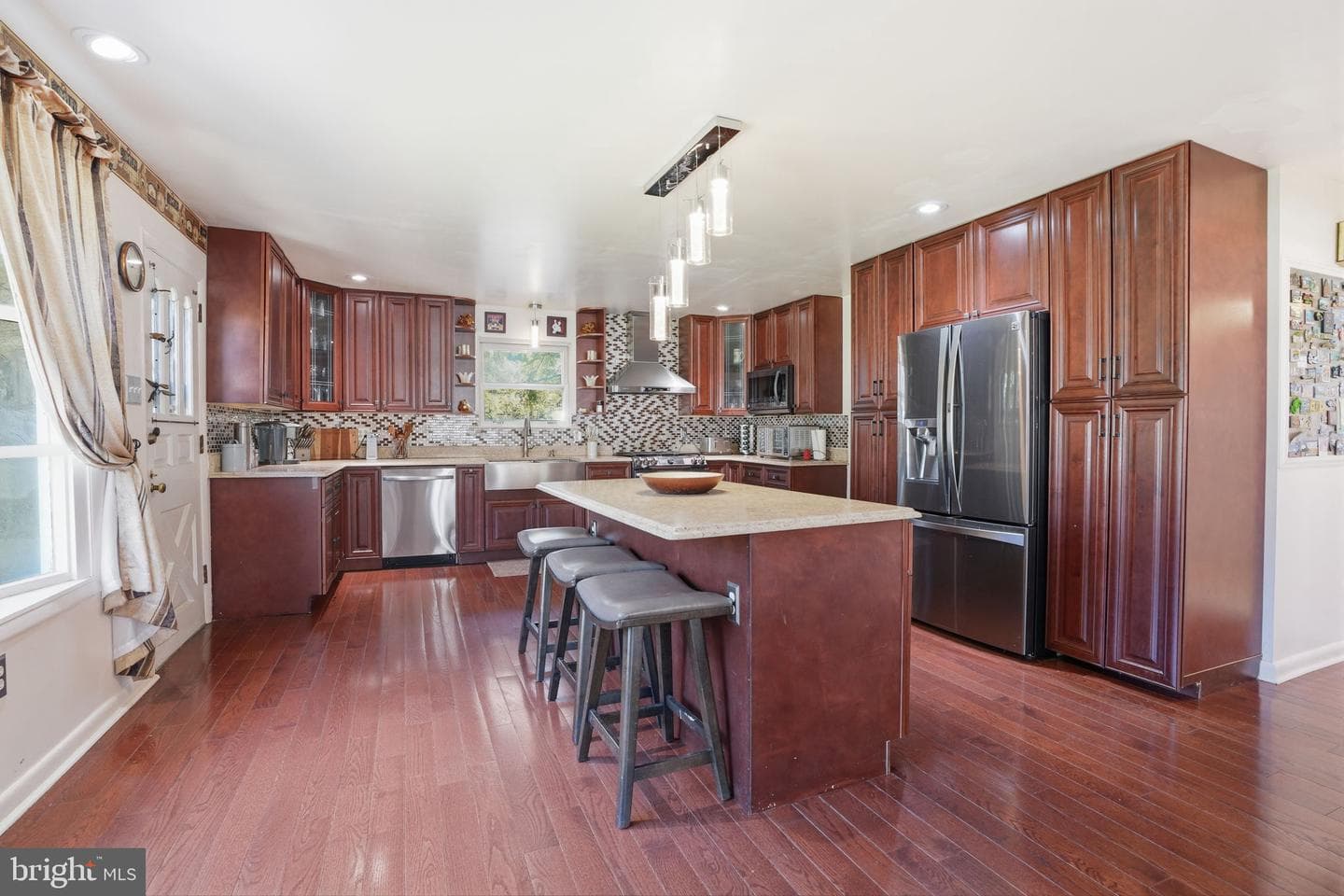 1516 Redwood Lane photo 8