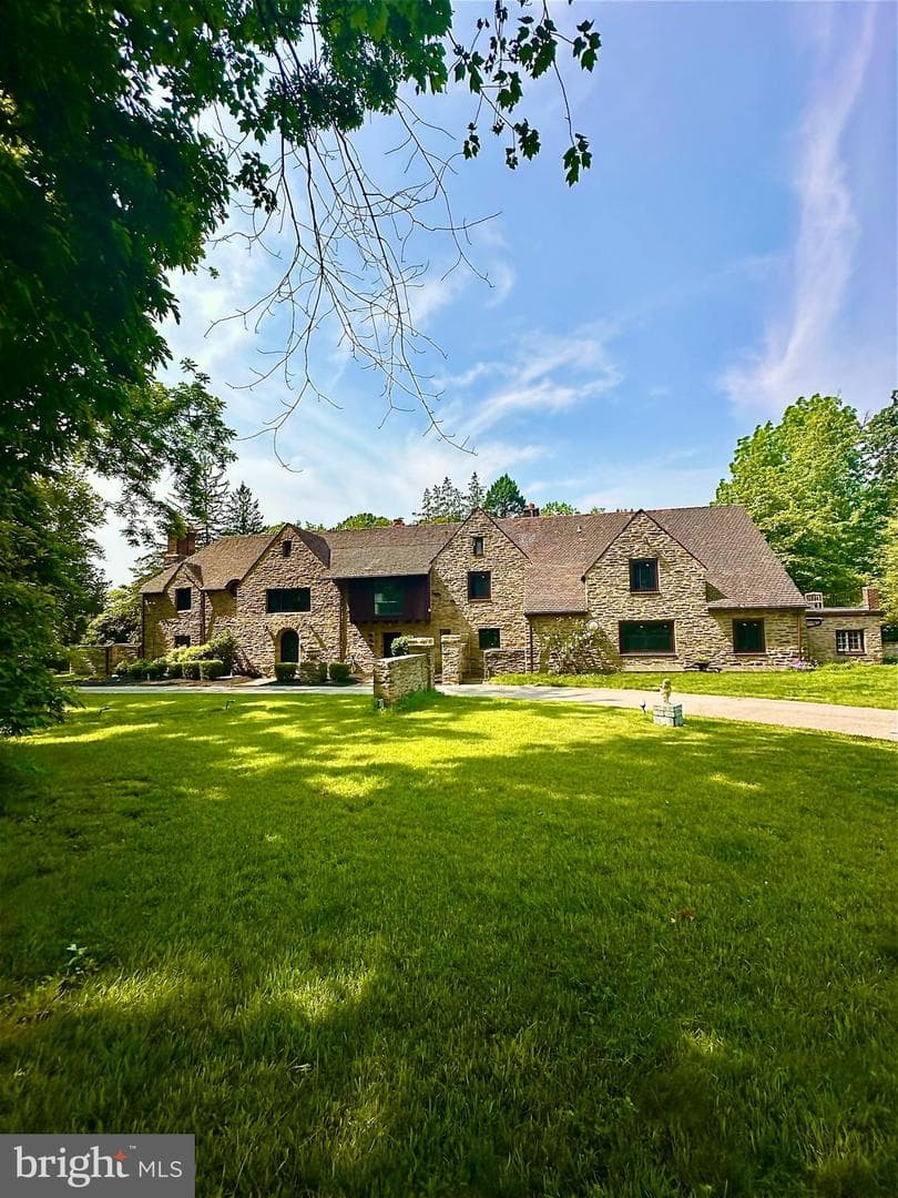 1319 Remington Road, Wynnewood
