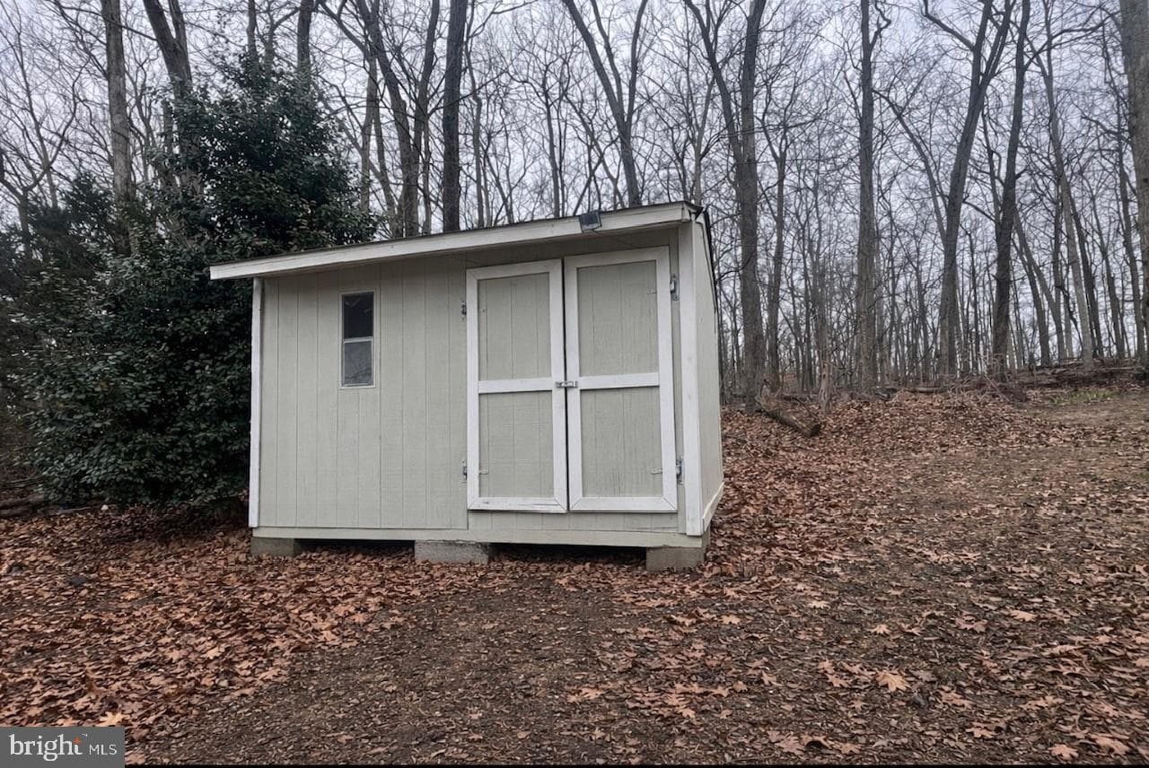 910 Lakeview Drive photo 25