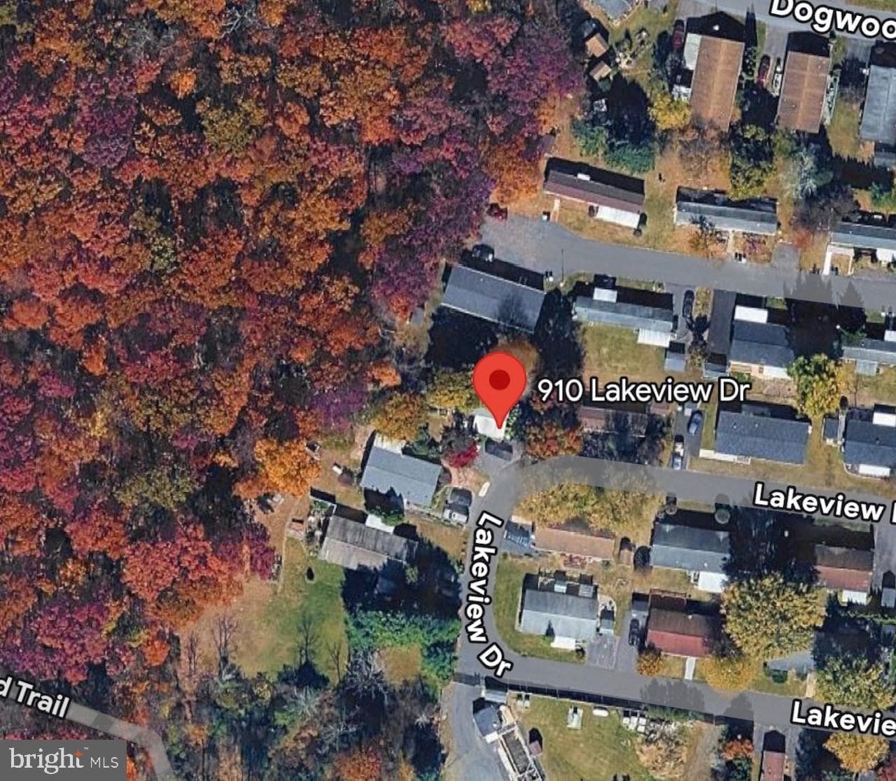 910 Lakeview Drive photo 26