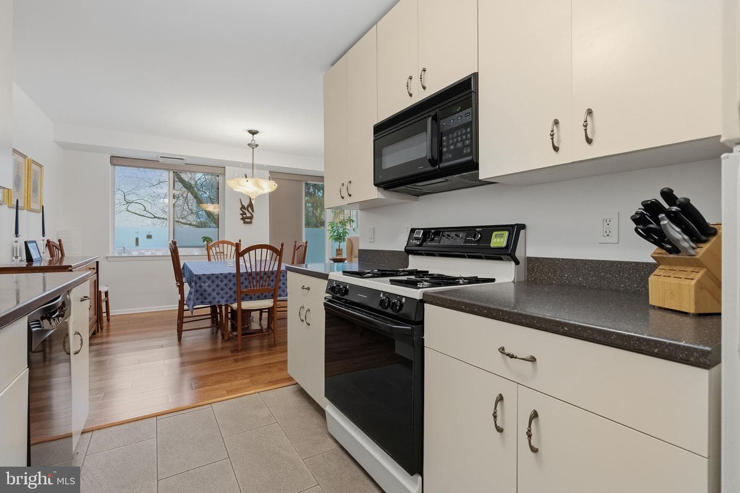 1655 Oakwood Drive #n205 photo 16