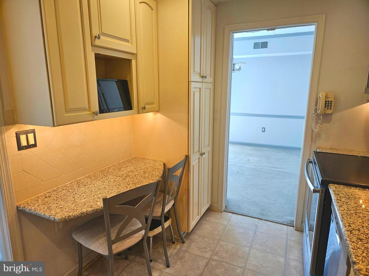 601 Montgomery Avenue #306 photo 10