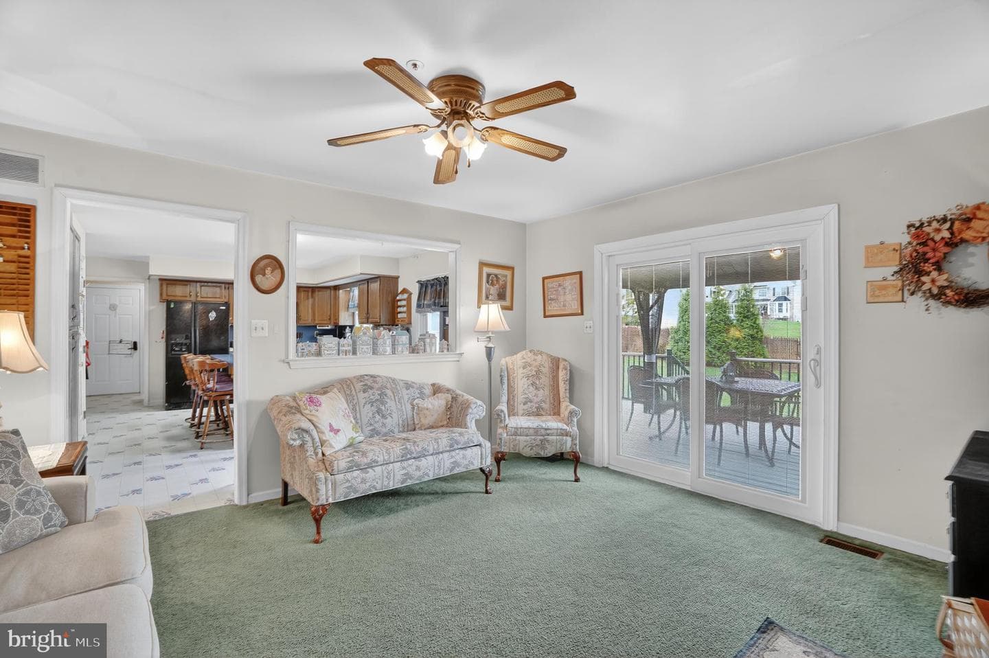 307 Sharon Court photo 17