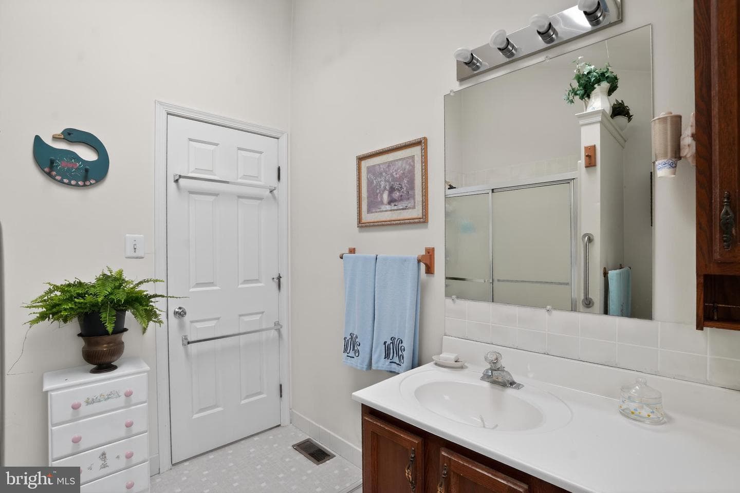 307 Sharon Court photo 23