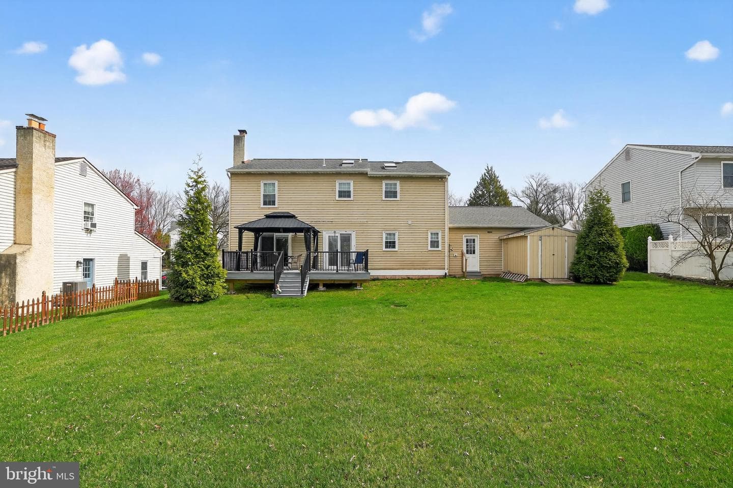 307 Sharon Court photo 34