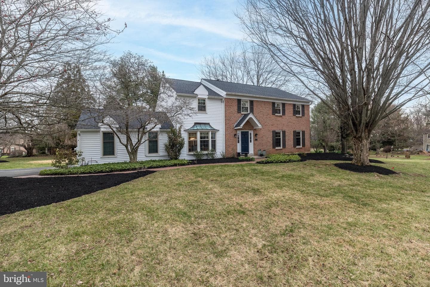 221 Stefan Place photo 68