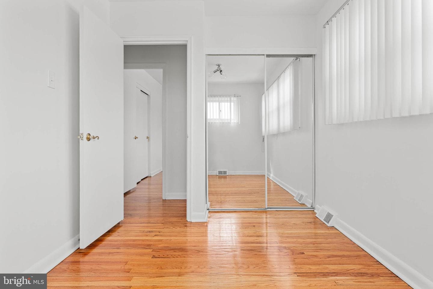 627 Wayland Road photo 22