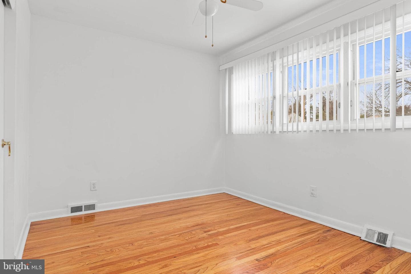 627 Wayland Road photo 23