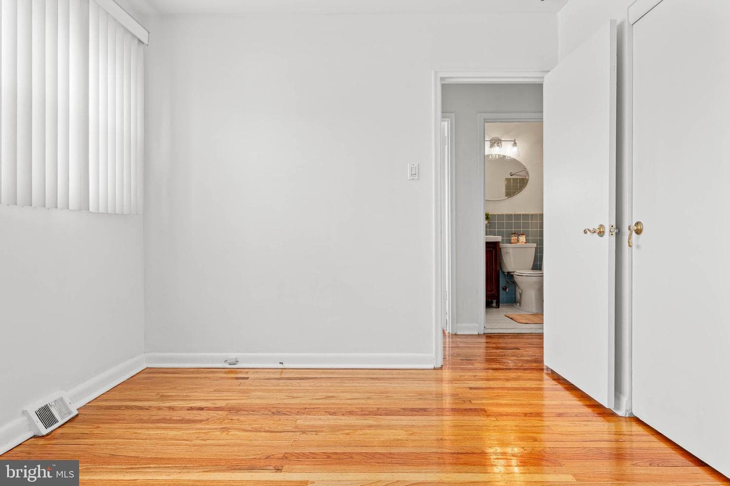 627 Wayland Road photo 24
