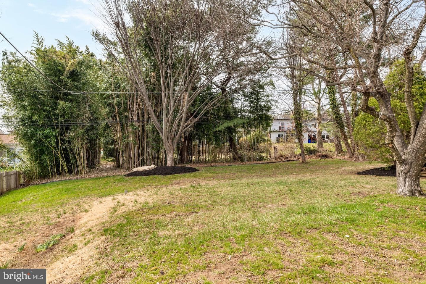 627 Wayland Road photo 32
