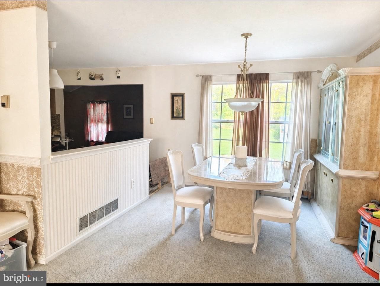 168 Regents Road photo 10