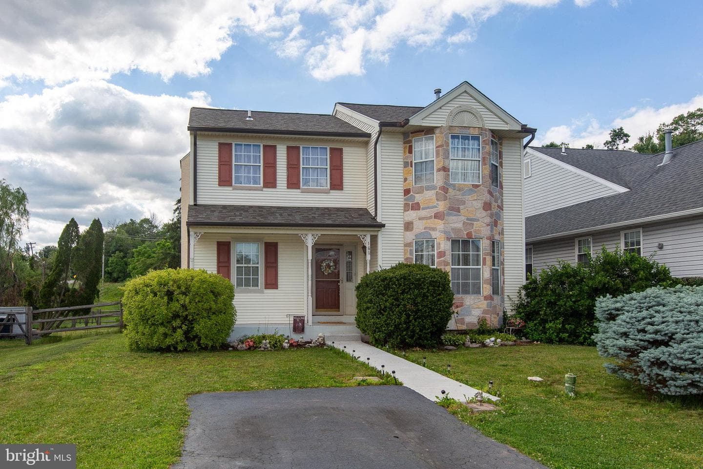 168 Regents Road photo 2