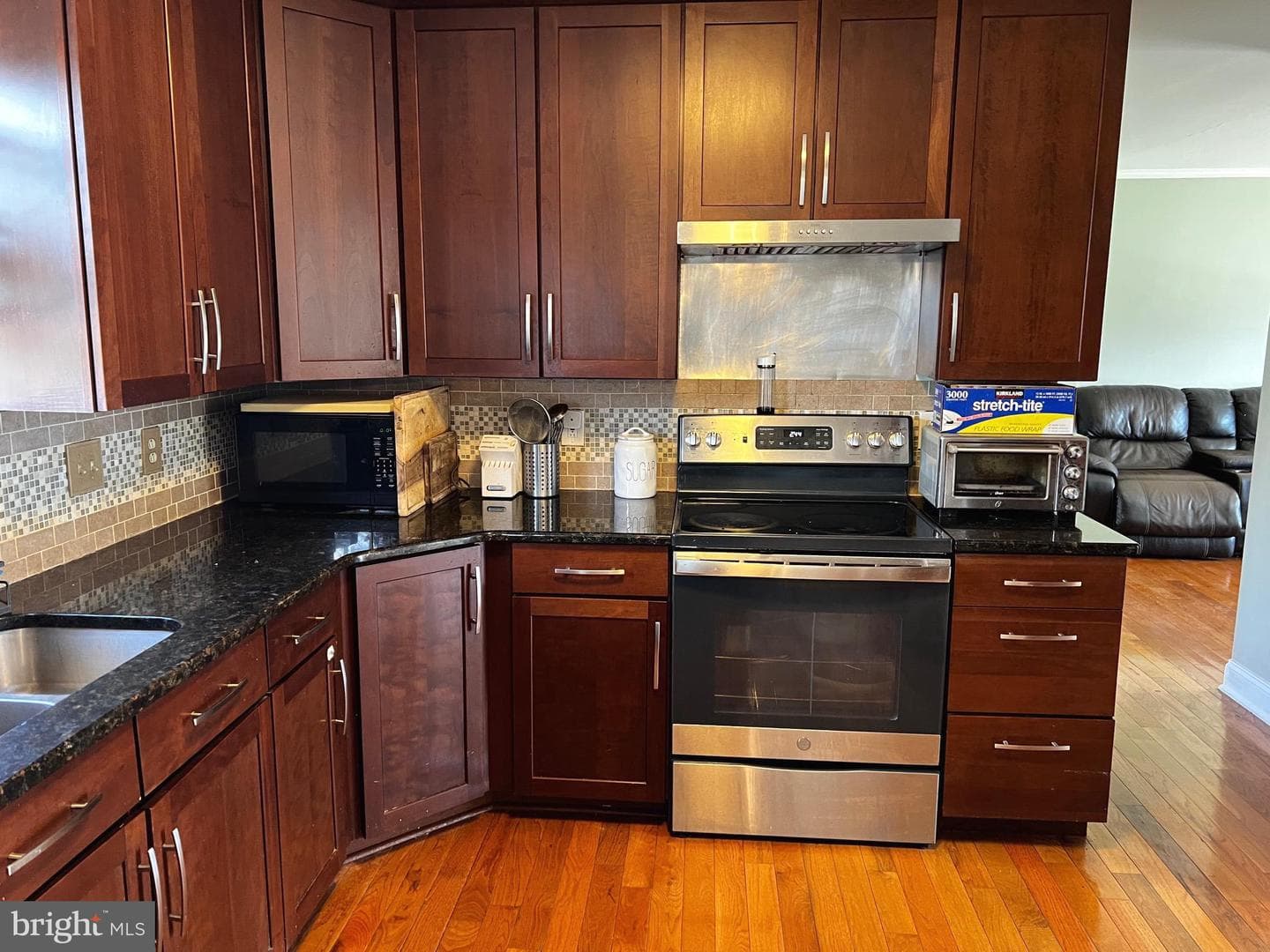 105 Ivy Lane photo 6