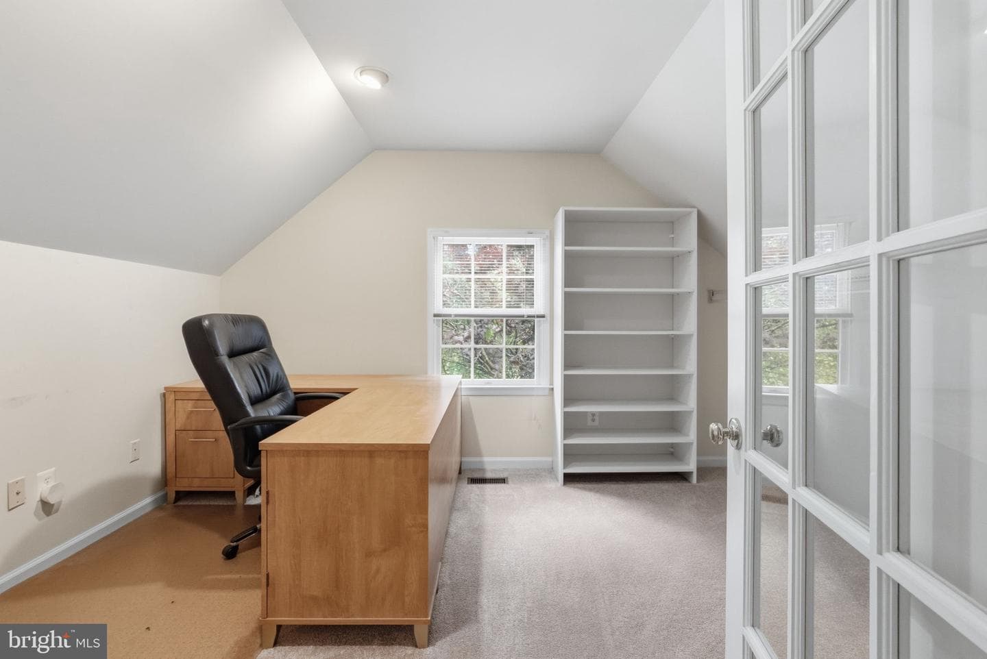 2111 Peregrine Circle photo 39