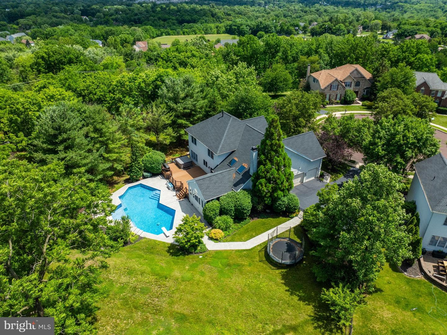 2111 Peregrine Circle photo 64