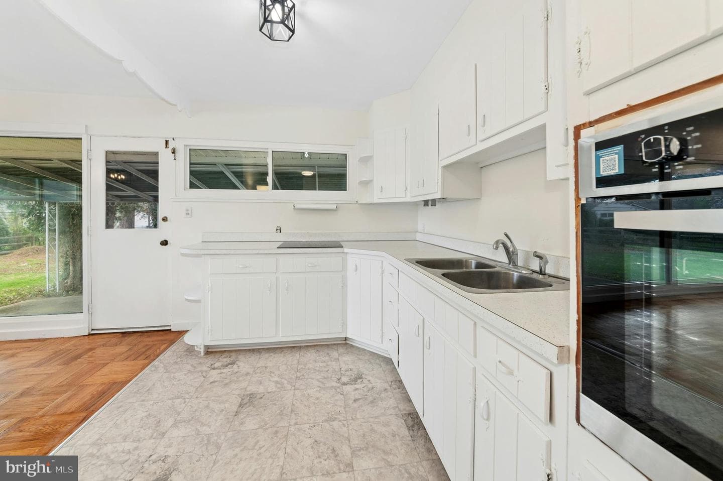 1317 Michael Road photo 21