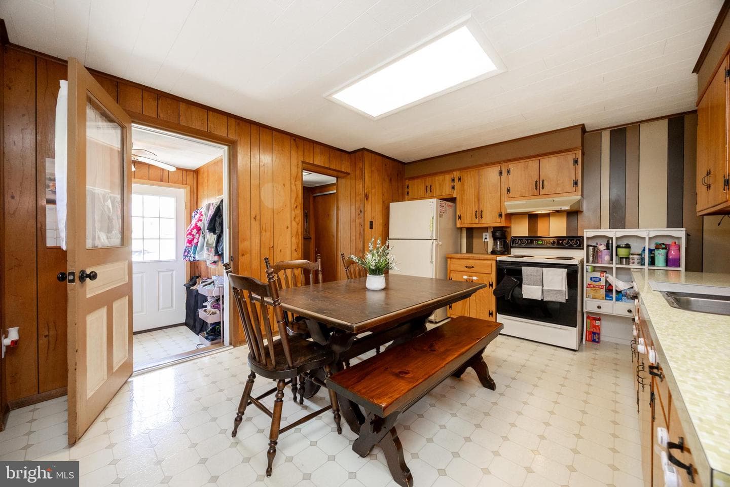 121 Jefferson Street photo 14