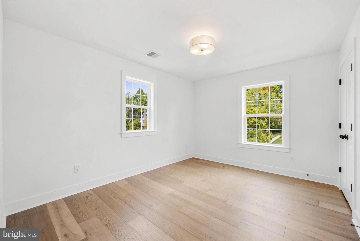 111 St Pauls Road photo 24