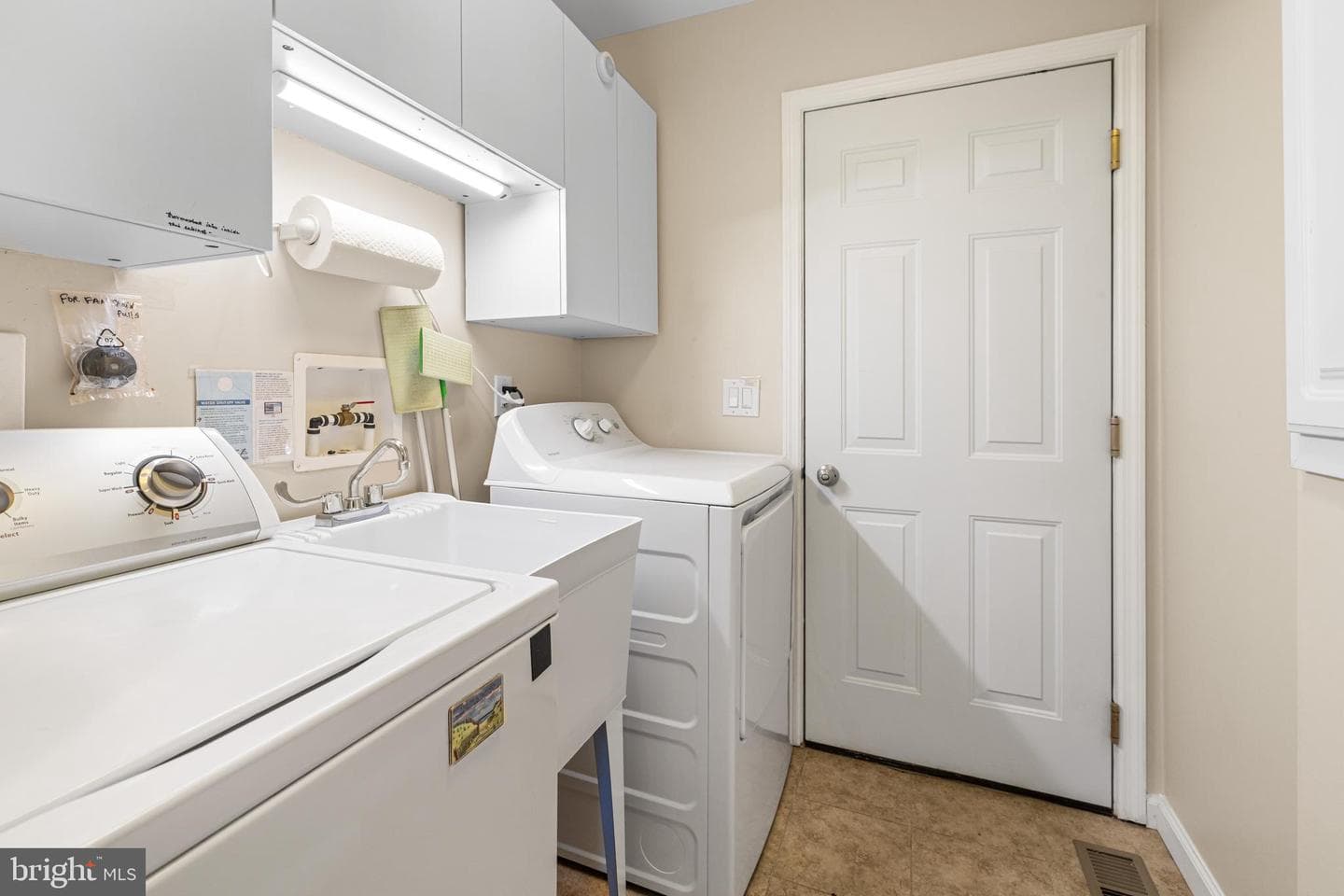 411 Dandelion Drive photo 25