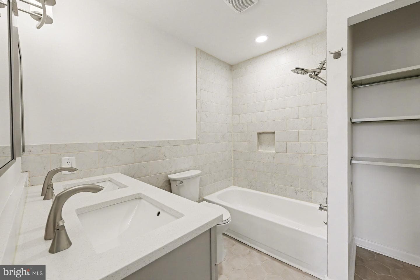 1509 Saint Andrews Way photo 37