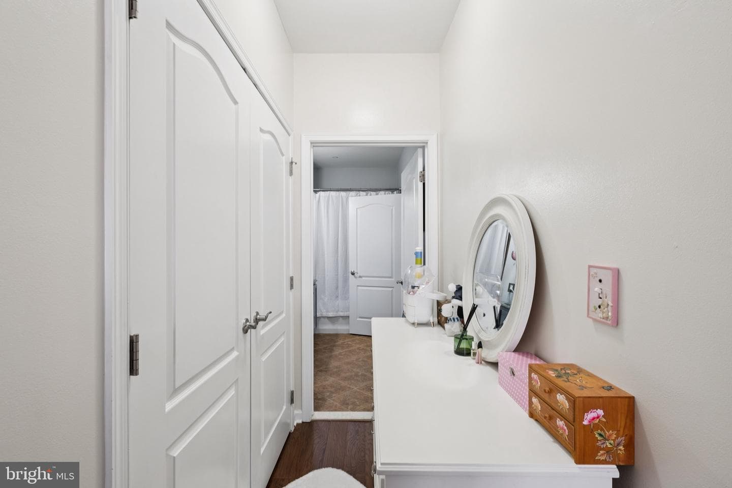 309 Carson Terrace photo 23