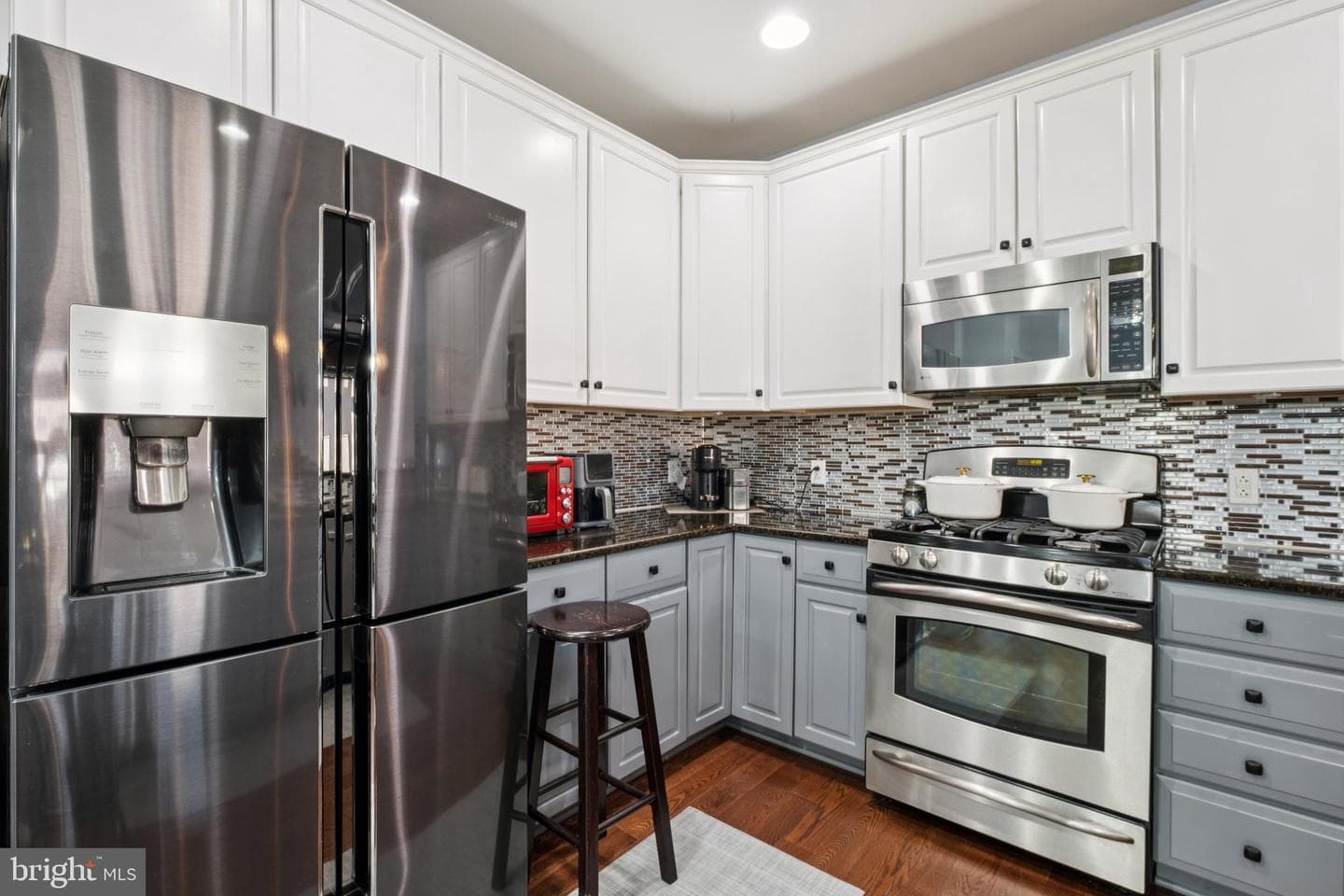 309 Carson Terrace photo 4