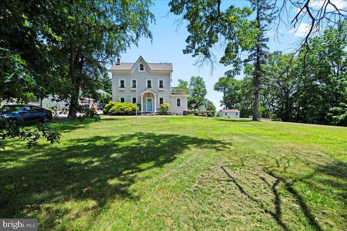 802 Collegeville Road