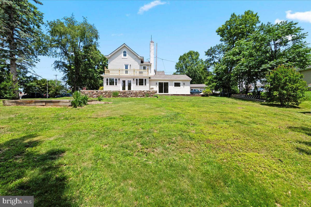 802 Collegeville Road photo 26
