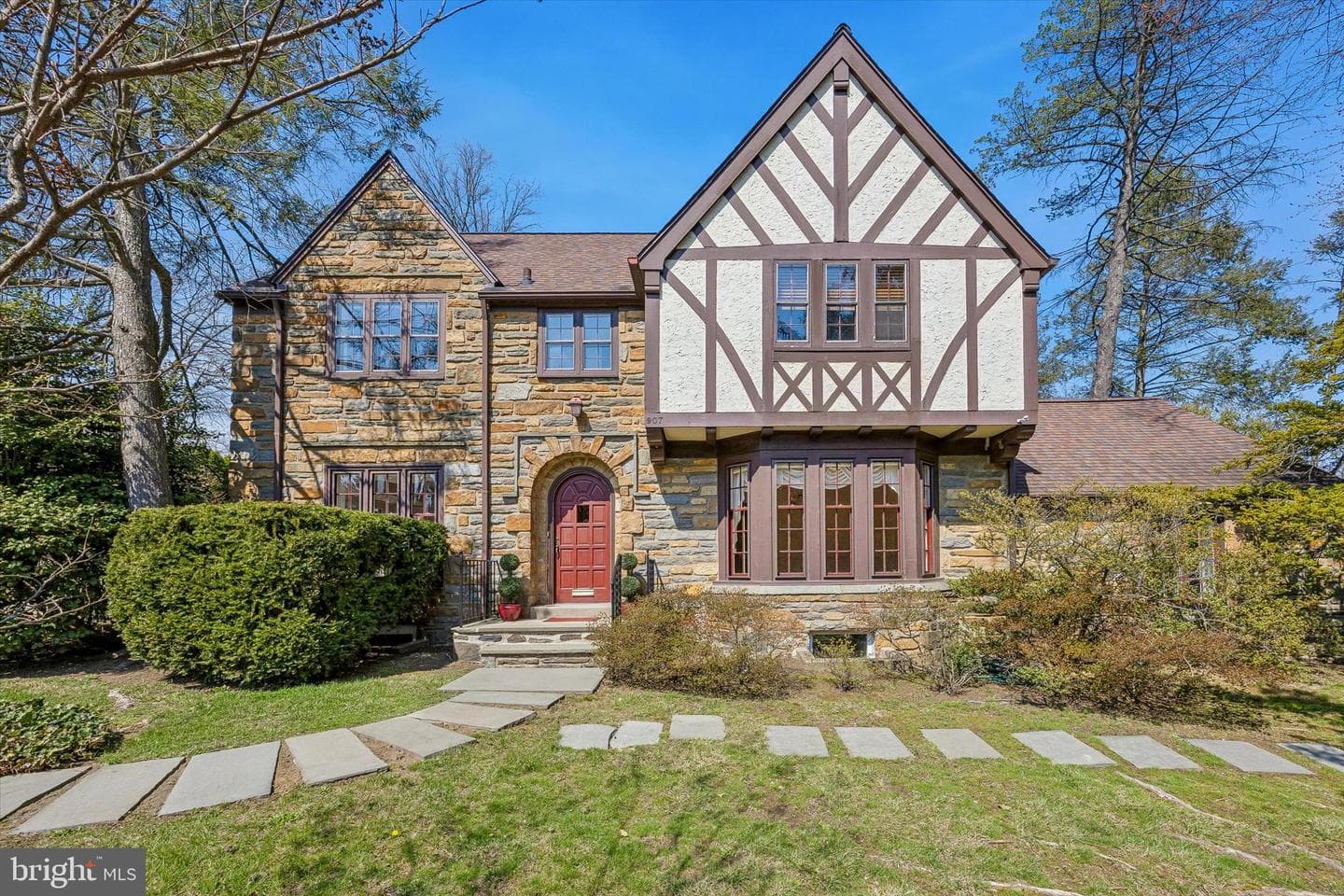 907 Cedar Grove Road