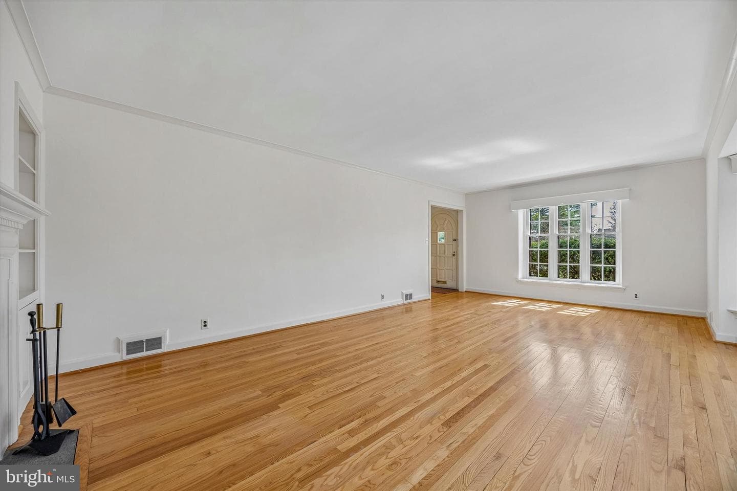 907 Cedar Grove Road photo 4