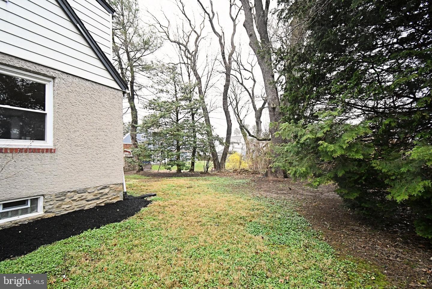 507 Croyden Road photo 45