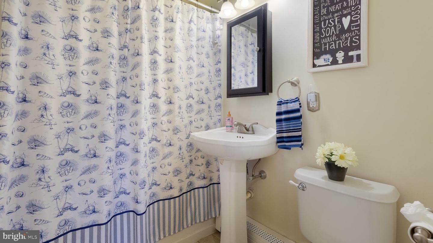 437 Newton Road photo 12
