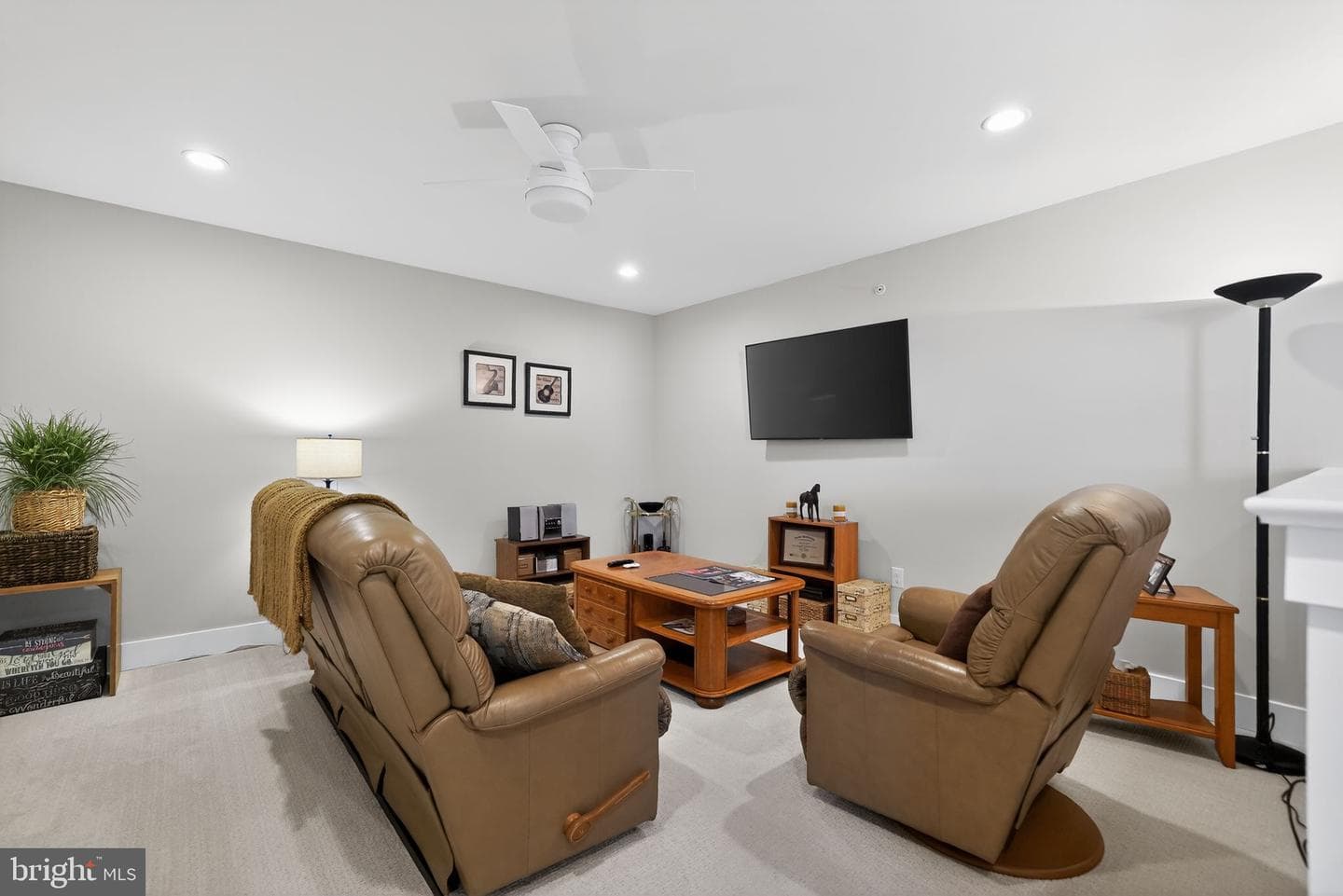 727 Friendship Hill Drive photo 27