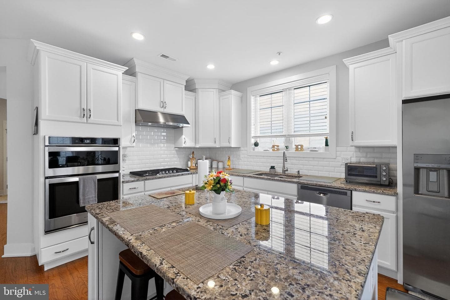 727 Friendship Hill Drive photo 8