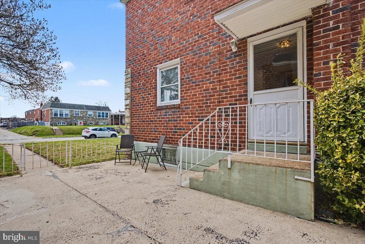 607 Glenn Valley Drive photo 4