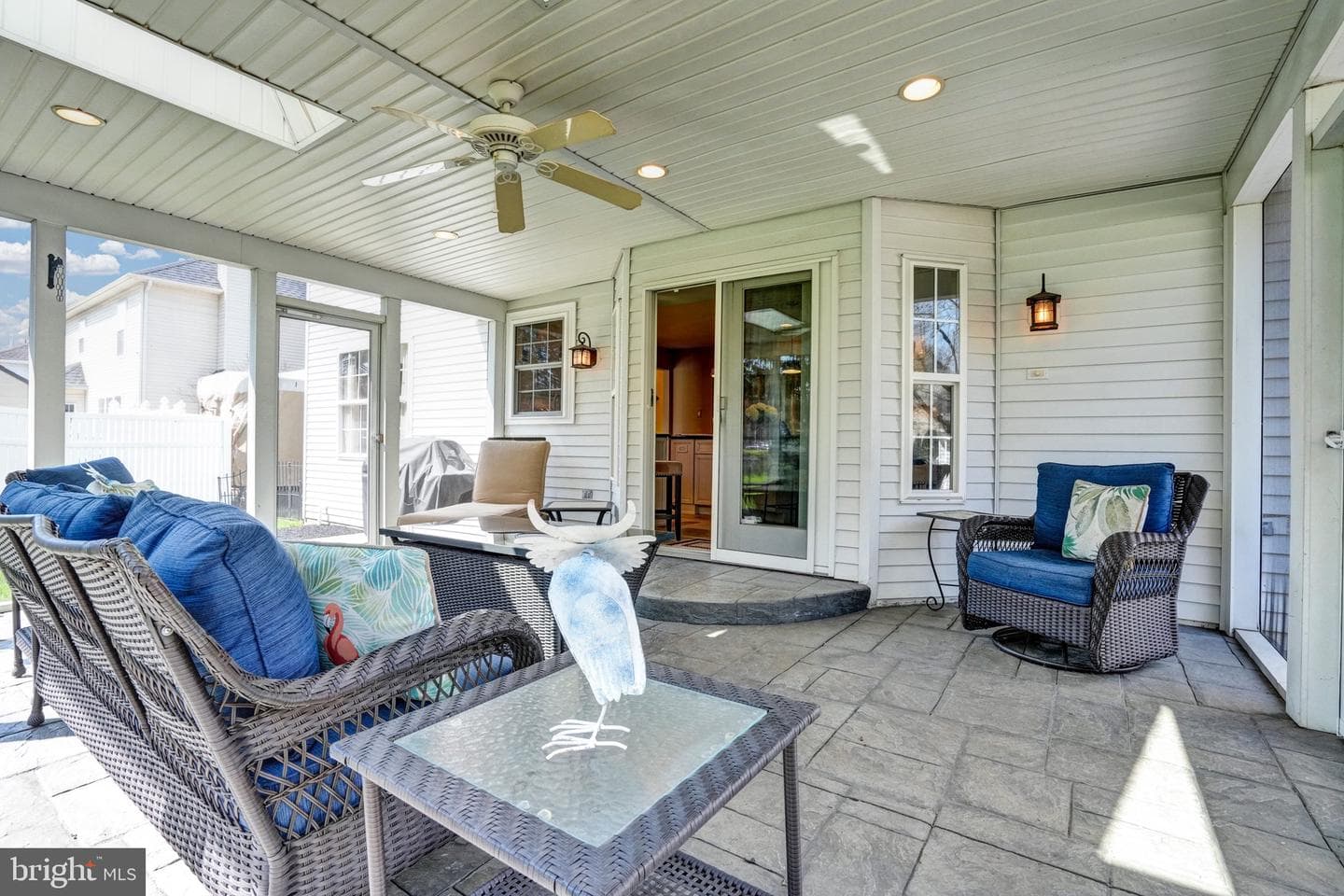 492 Shakespeare Drive photo 37